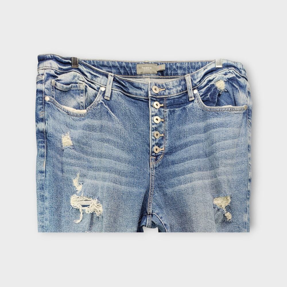 Womens TORRID Feel The Fit Ripped Distressed Raw Hem Blue Jeans Size 20T - Picture 3 of 7
